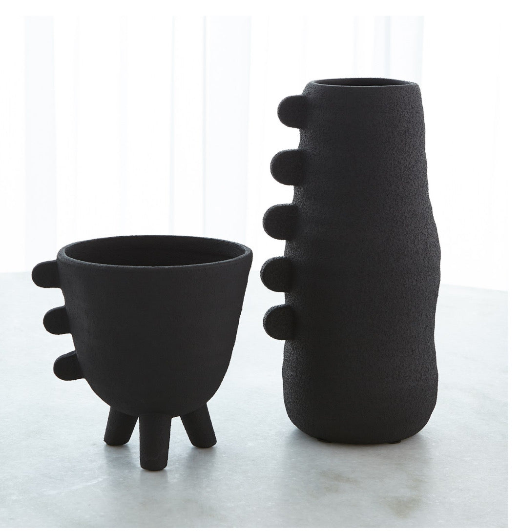 Primitive-Porcelain-3-Leg-Cache-Black