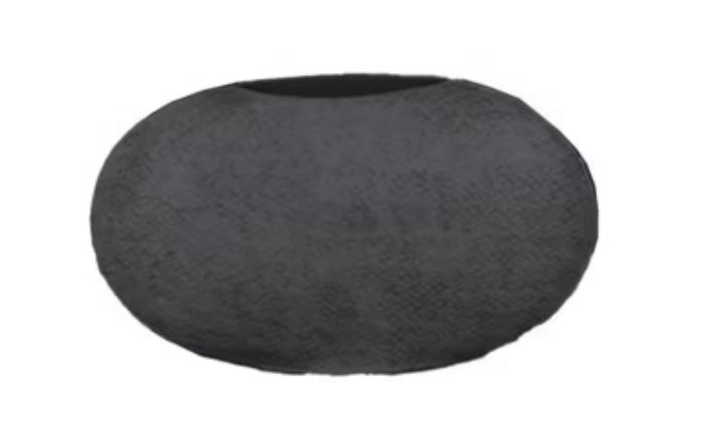 ARNO HAMMERED KNIT SMALL OVAL VASE