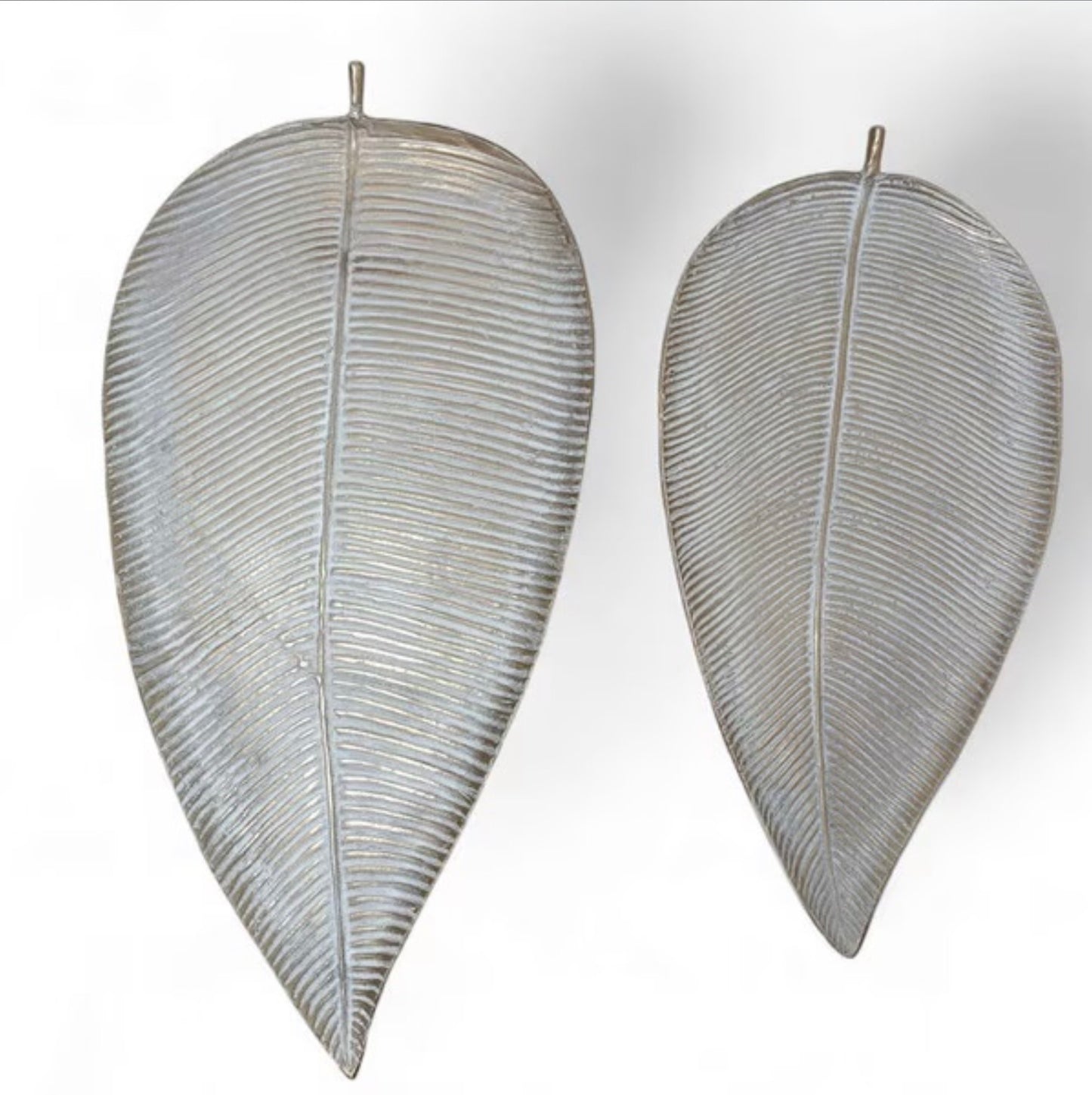 METAL PALM LEAF LARGE WASH GOLD