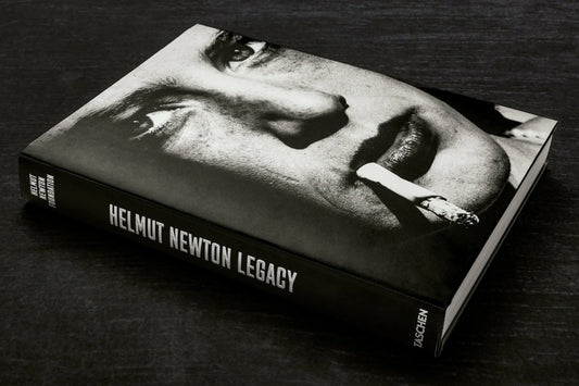 LIBRO HELMUT NEWTON