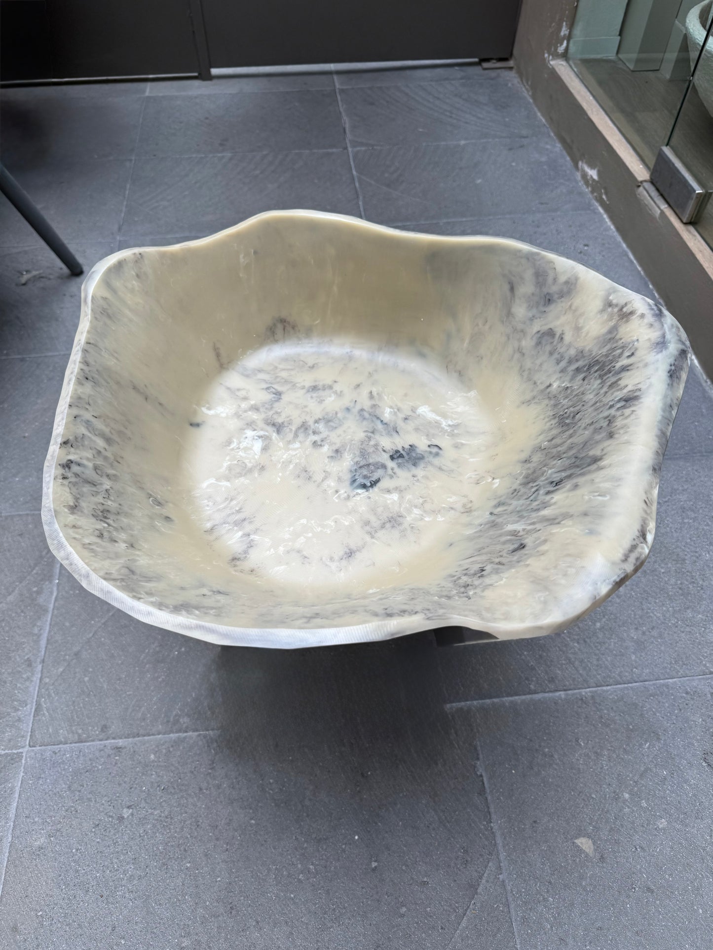 BOWL IRREGULAR RESINA LG