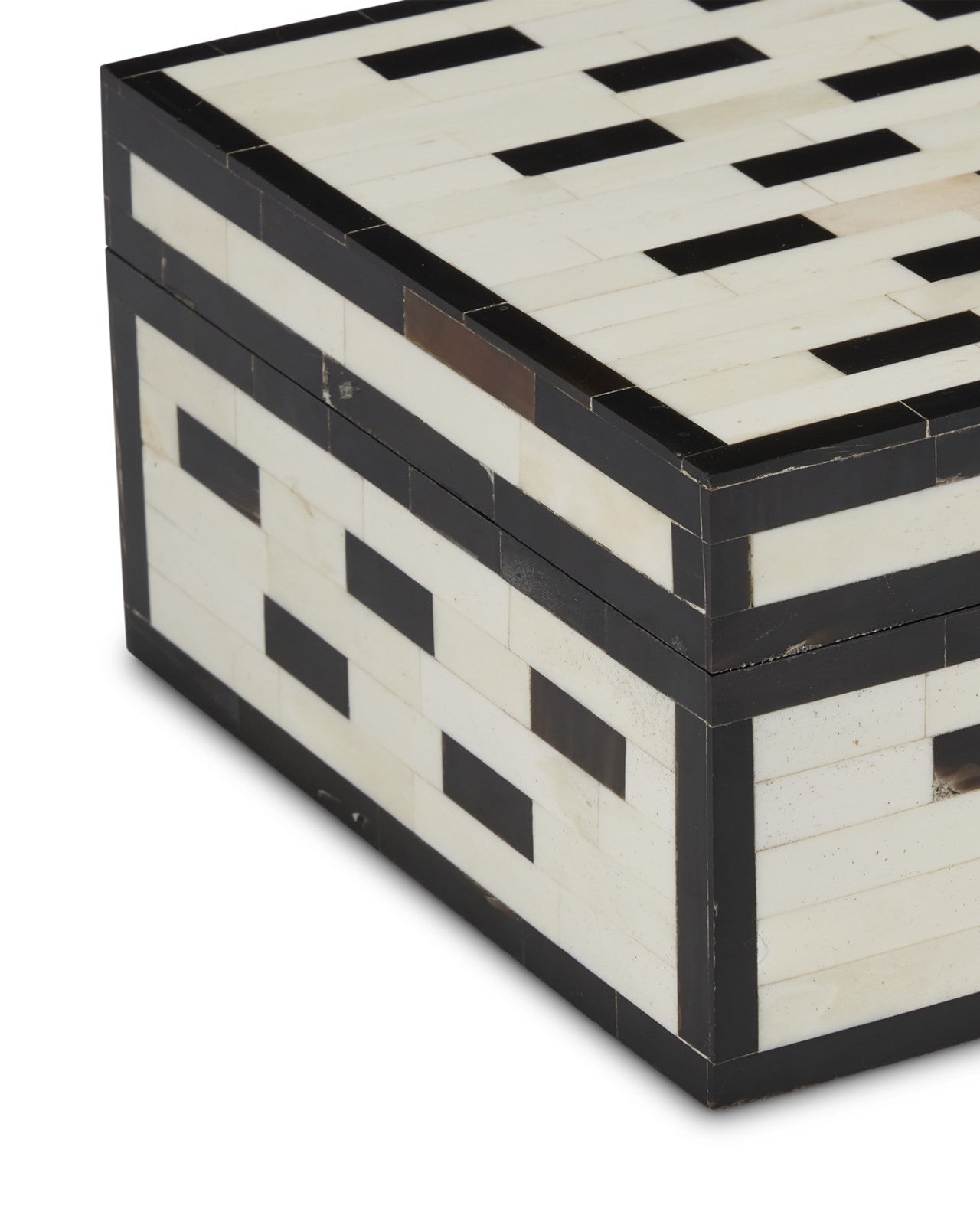 CARMINE BOX