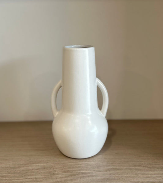 Cer-Vase-White